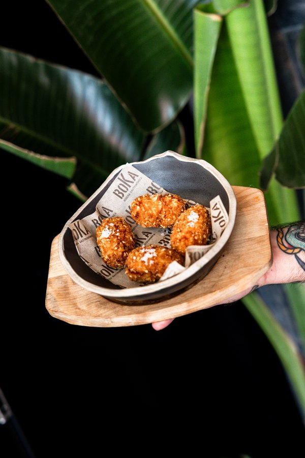 Croquetas y tapas clásicas de BOKA Ibiza